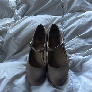 Beige platform chunky heels